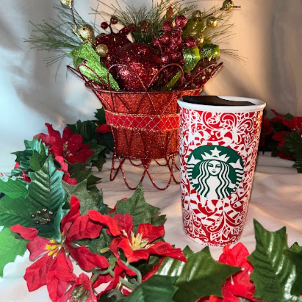 *Limited Edition* Starbucks Holiday Candy Cane Ceramic Mug w/ Lid 12 oz.